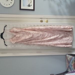 NWT Lulu's long dress, XL, light pink